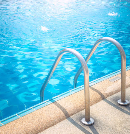 Fill Pool With Deliverd Water